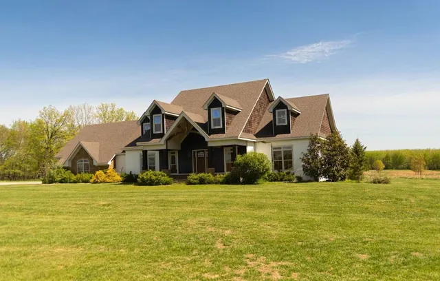 $3,800,000 | 7598 Campbell's Corner Road, Macedonia, IL 62860