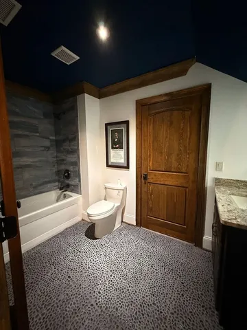 $3,800,000 | 7598 Campbell's Corner Road, Macedonia, IL 62860