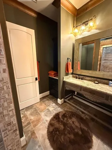 $3,800,000 | 7598 Campbell's Corner Road, Macedonia, IL 62860