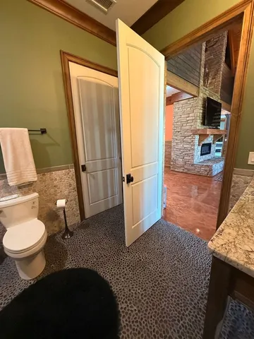 $3,800,000 | 7598 Campbell's Corner Road, Macedonia, IL 62860