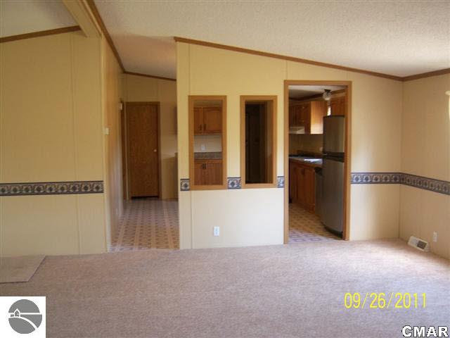 551 South Wise Road Mount Pleasant, MI 48858 - Photo 4 of 16 1770249-3.JPG