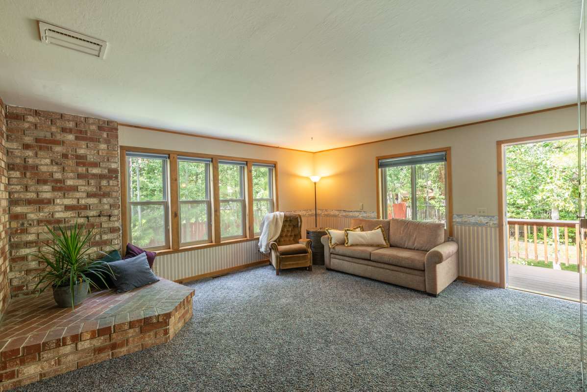 10646 Snowberry Road Truckee, CA 96161 - Photo 14 of 21 Gallery Image 14
