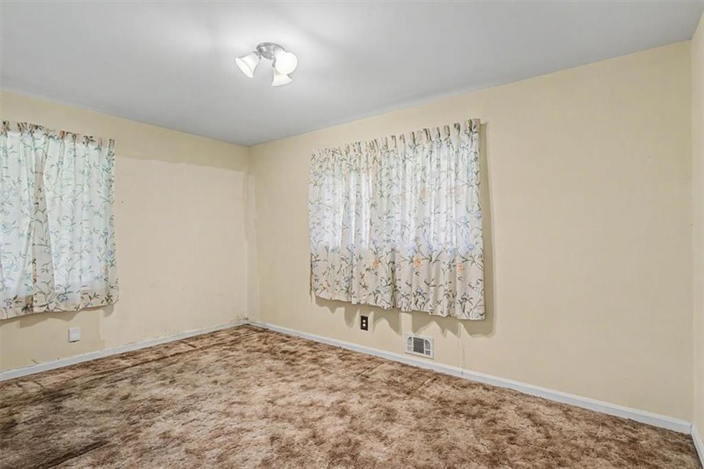 4455 Hillpine Road Forest Park, GA 30297 - Photo 14 of 43