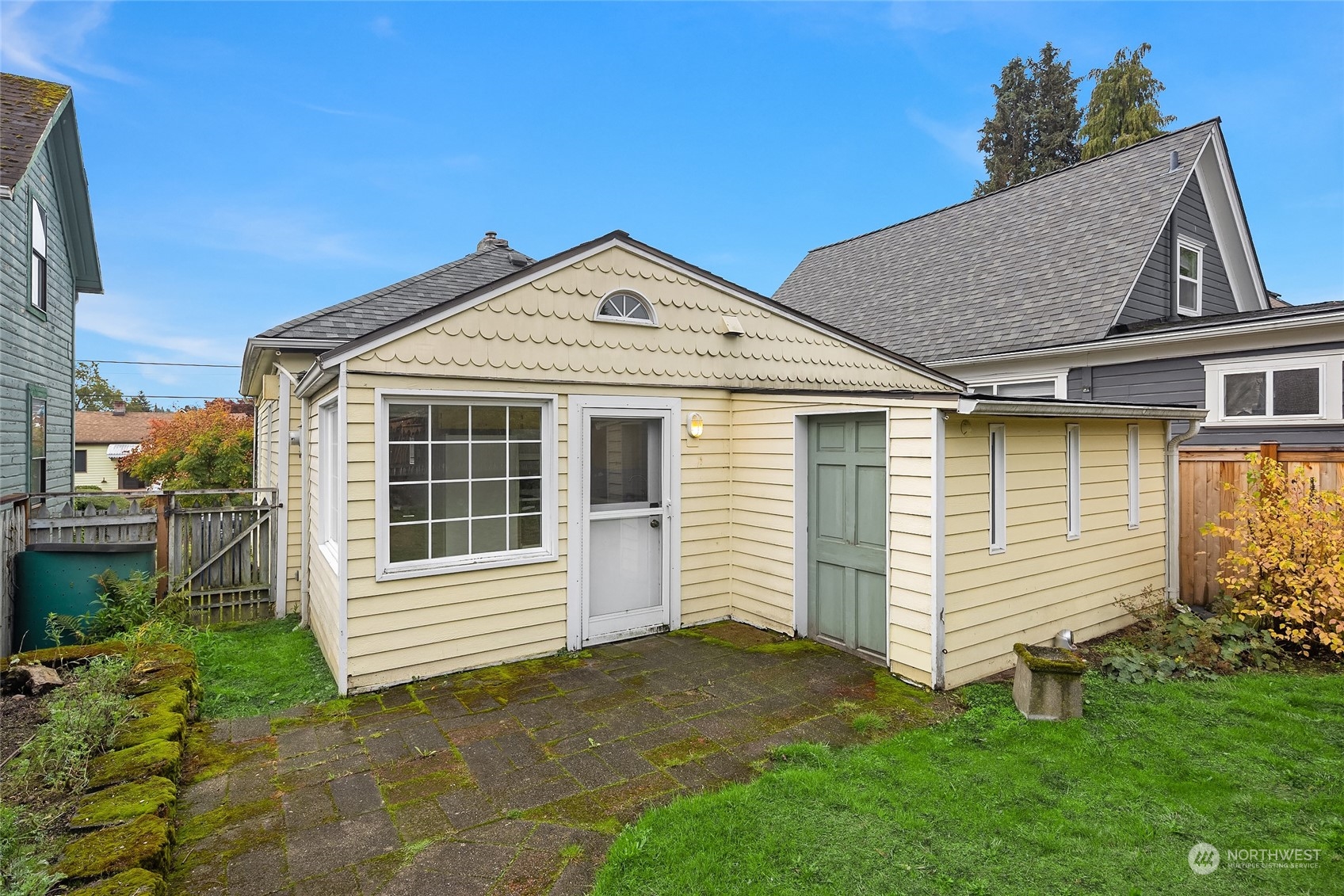 742 North 71st Street Seattle, WA 98103 - Photo 18 of 21 Gallery Image 18