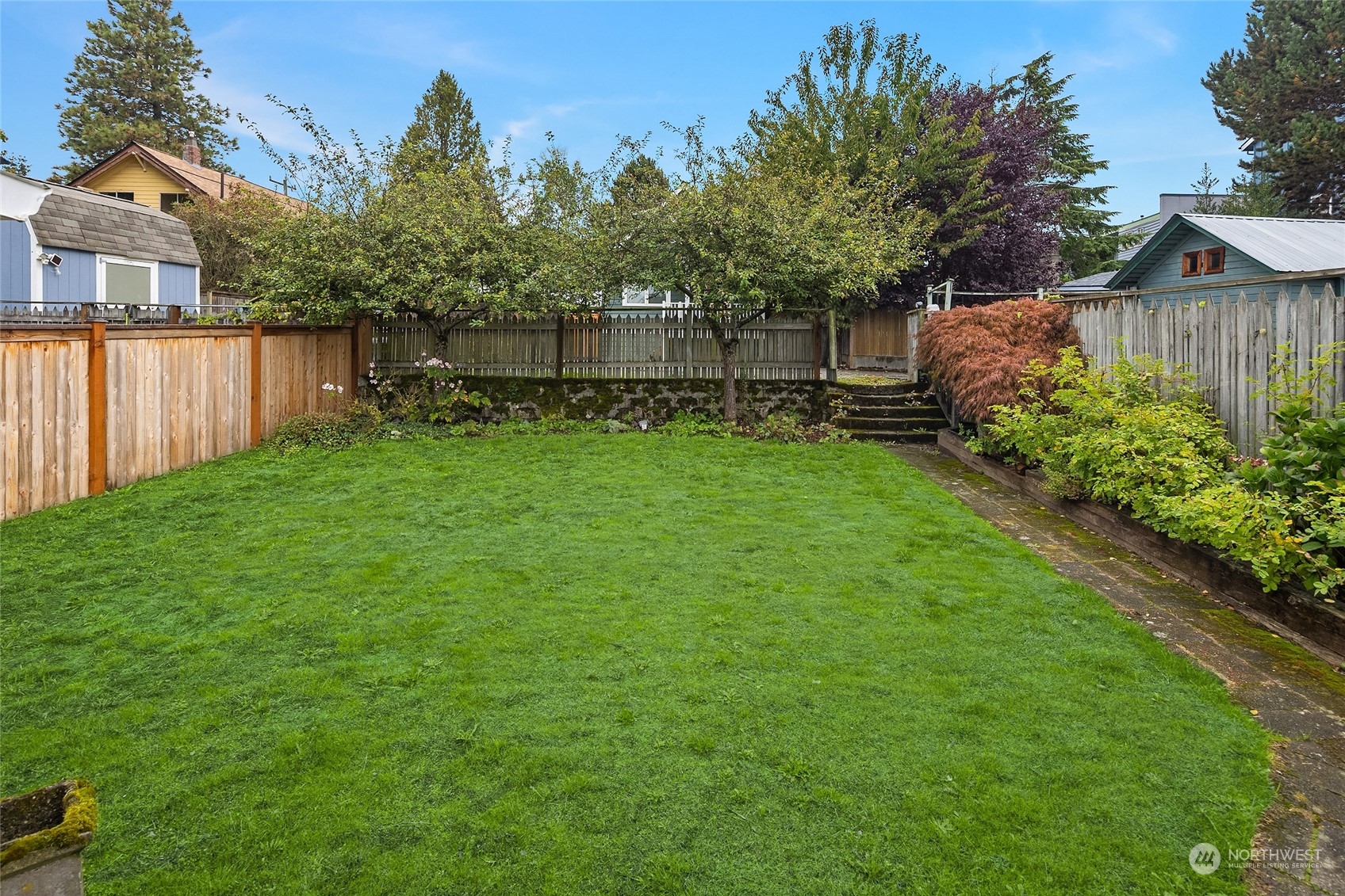 742 North 71st Street Seattle, WA 98103 - Photo 5 of 21 Gallery Image 5