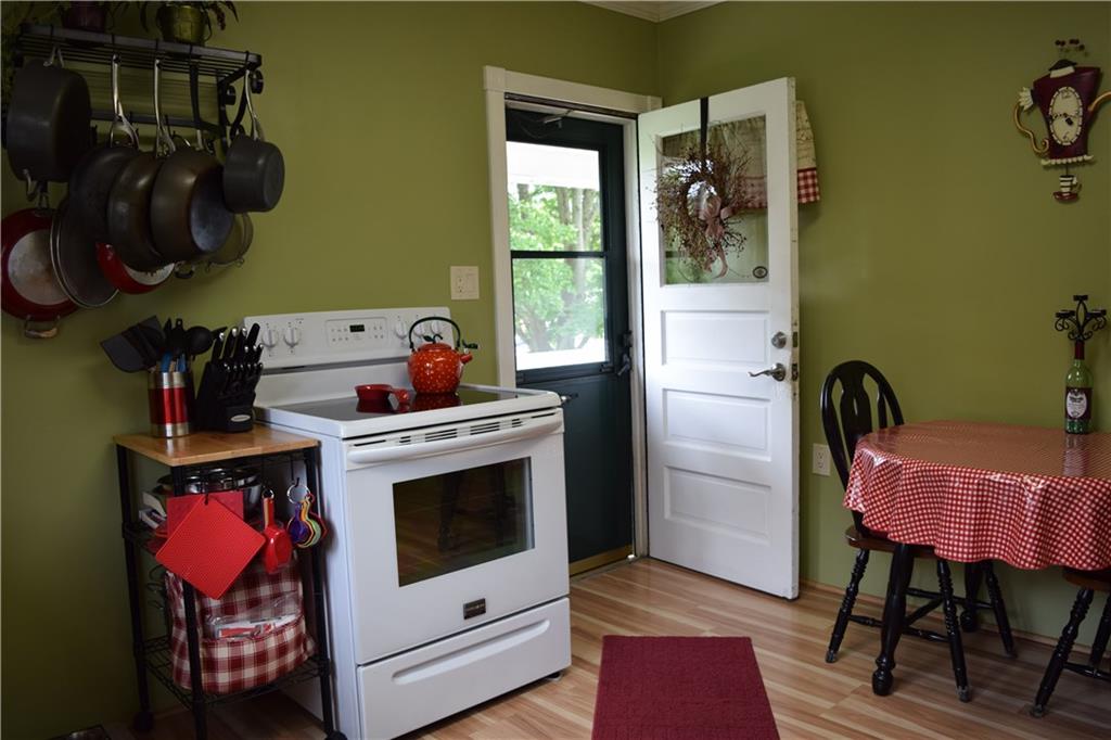 1007 Thorn Run Road Coraopolis, PA 15108 - Photo 15 of 25 Gallery Image 15