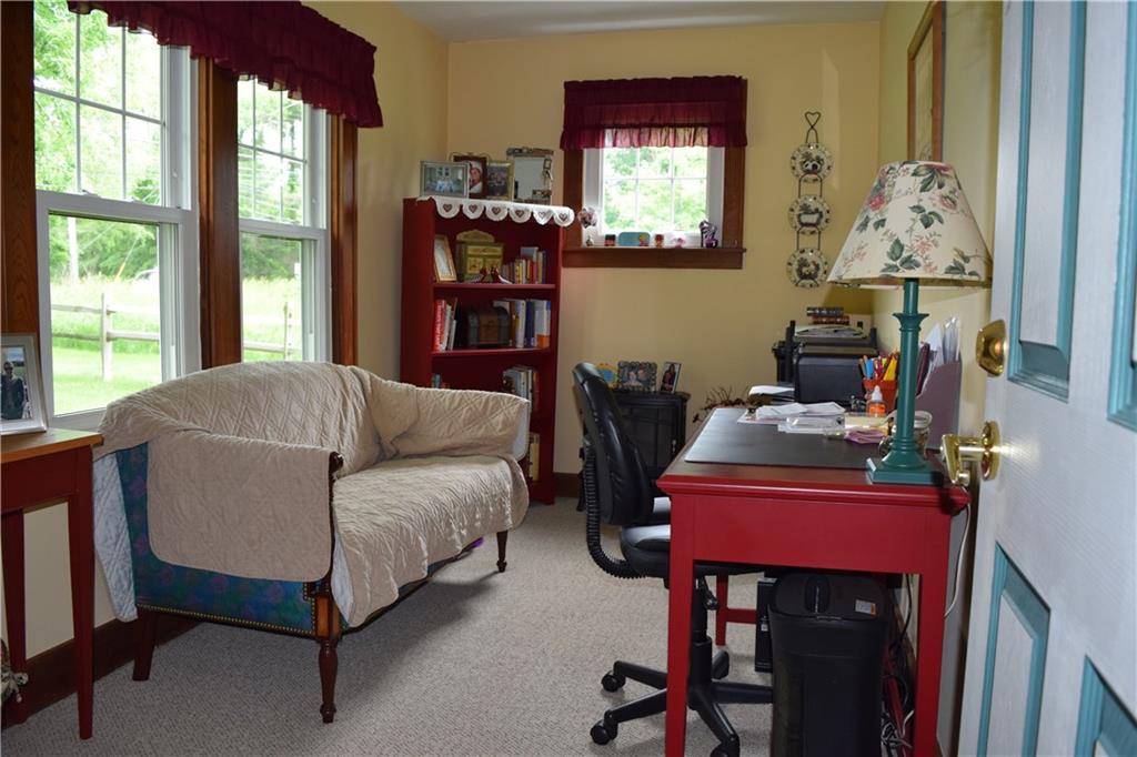 1007 Thorn Run Road Coraopolis, PA 15108 - Photo 19 of 25 Gallery Image 19