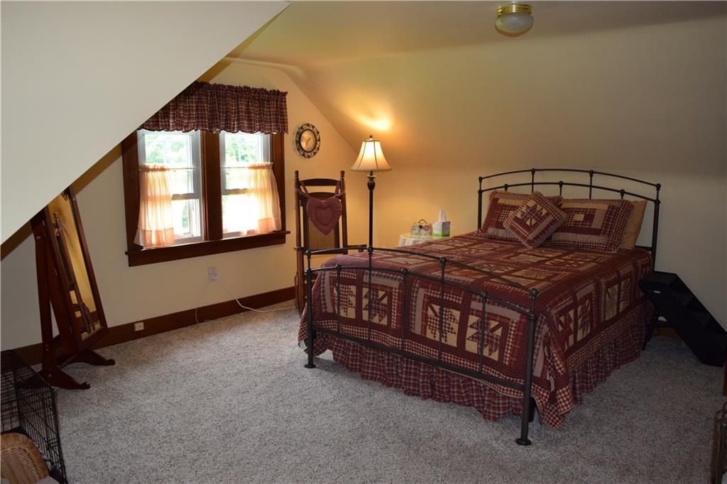 1007 Thorn Run Road Coraopolis, PA 15108 - Photo 23 of 25 Gallery Image 23