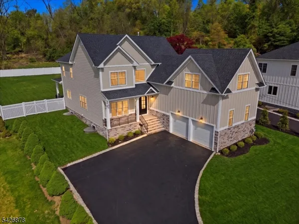 $2,300,000 | 76 Hillside Avenue, Livingston, NJ 07039