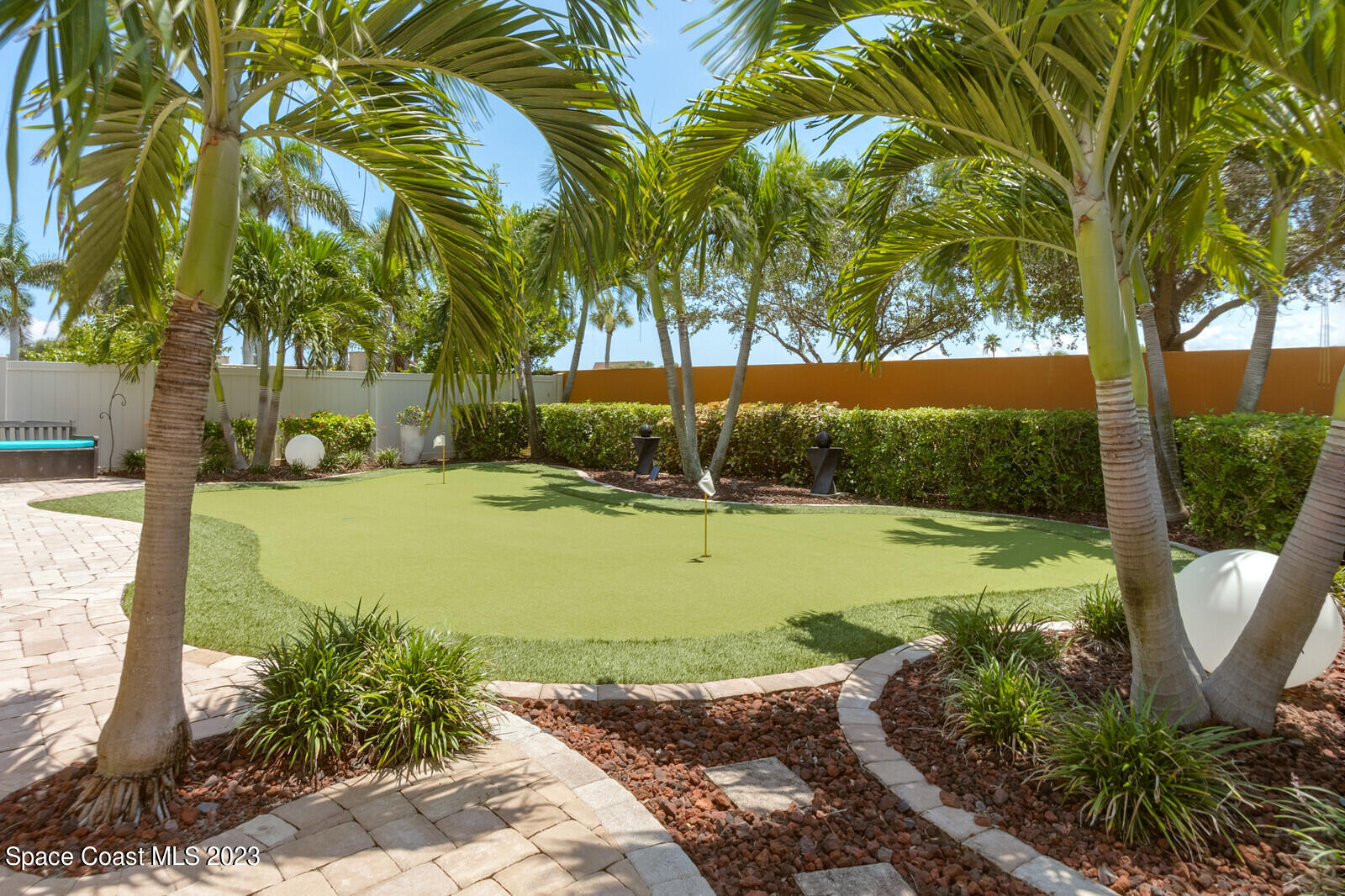 239 Montecito Drive Satellite Beach, FL 32937 - Photo 4 of 56 239Montecito110_mls