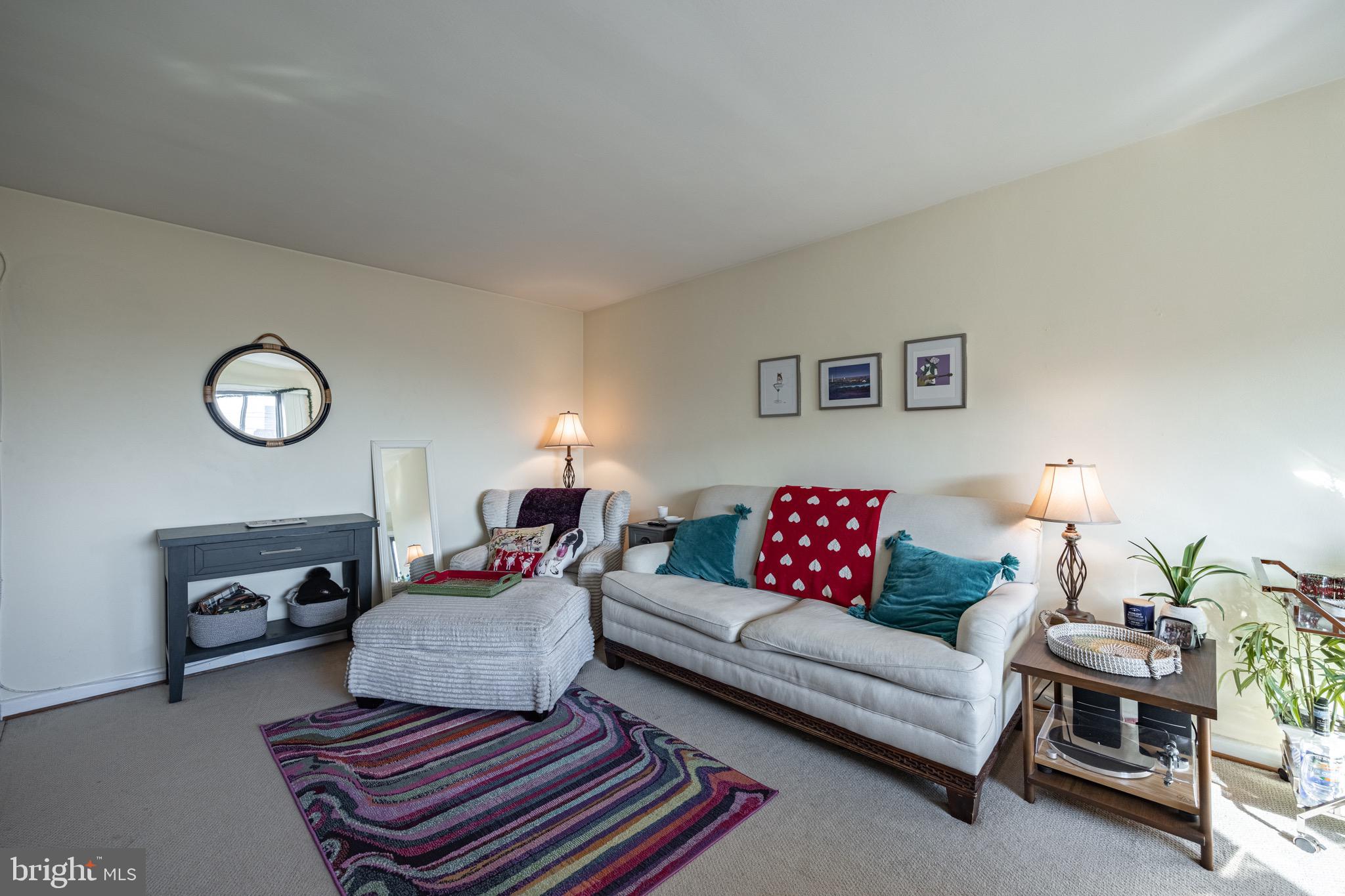 1300 South Arlington Ridge Road, Unit 717 Arlington, VA 22202 - Photo 5 of 20