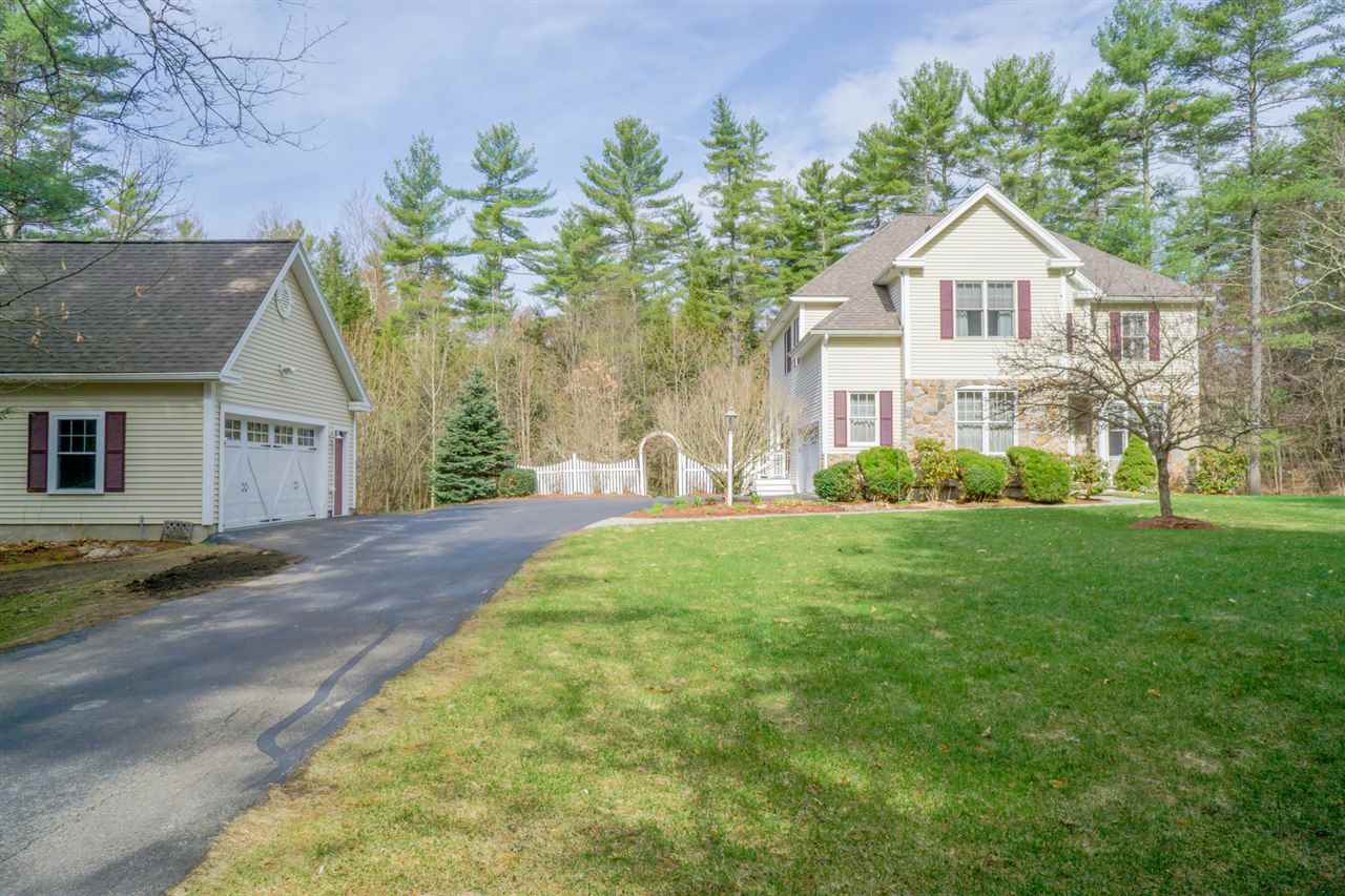 49 West Hollis Road Hollis, NH 03049 - Photo 4 of 36