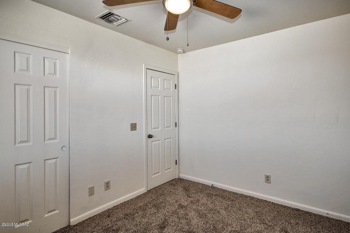 226 Via Espina Rio Rico, AZ 85648 - Photo 16 of 22