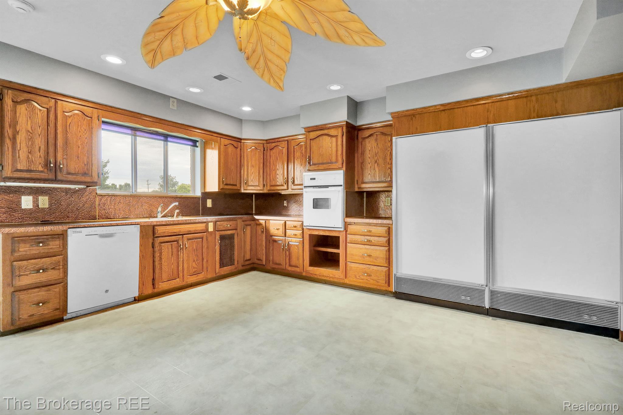 5057 Elms Road Flushing, MI 48433 - Photo 24 of 50 Gallery Image 24