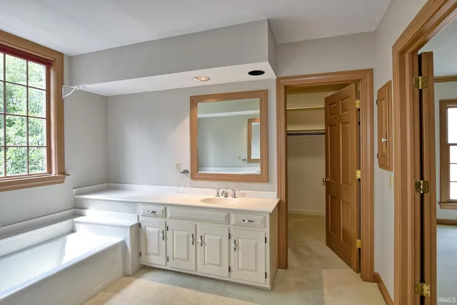 $224,900 | 4007 Fairfax Road, Evansville, IN 47710