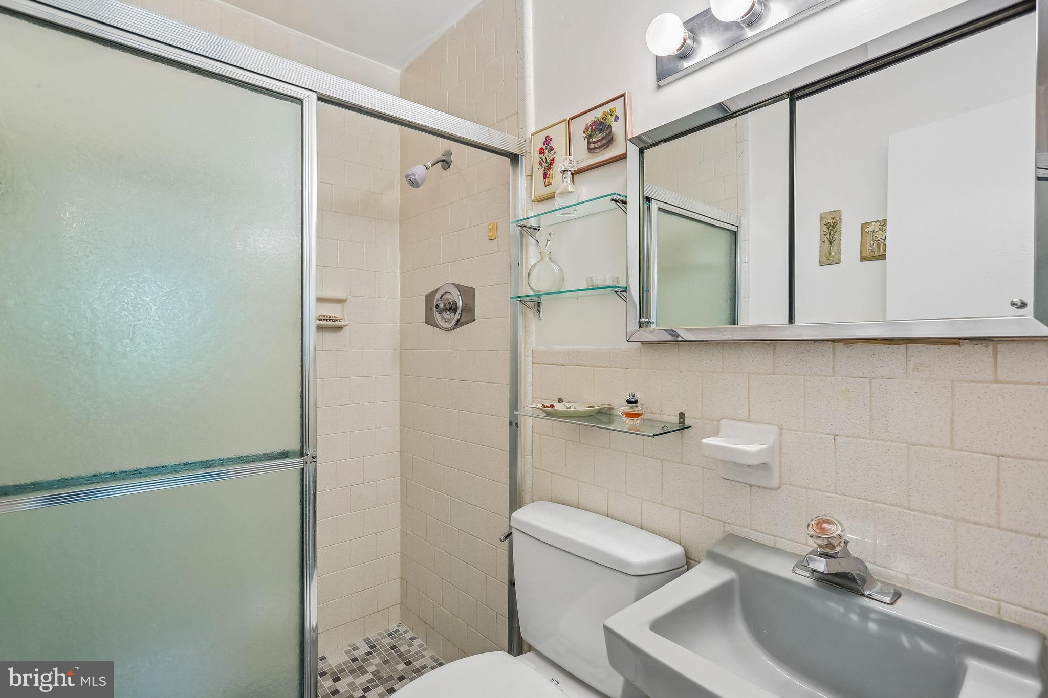 2 Foxhall Court Silver Spring, MD 20906 - Photo 37 of 86