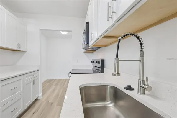 $1,800 | 11147 Acme Drive, Unit 207D, Orlando, FL 32825