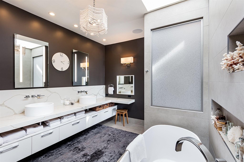 12894 Via Latina Del Mar, CA 92014 - Photo 14 of 20