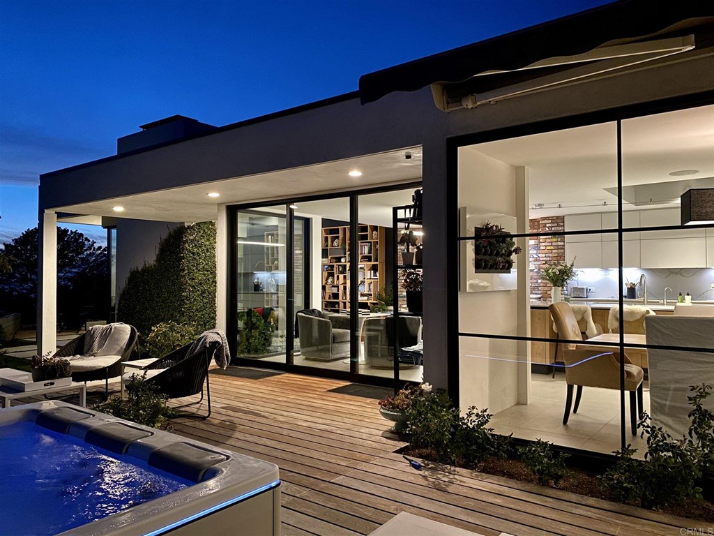 12894 Via Latina Del Mar, CA 92014 - Photo 19 of 20