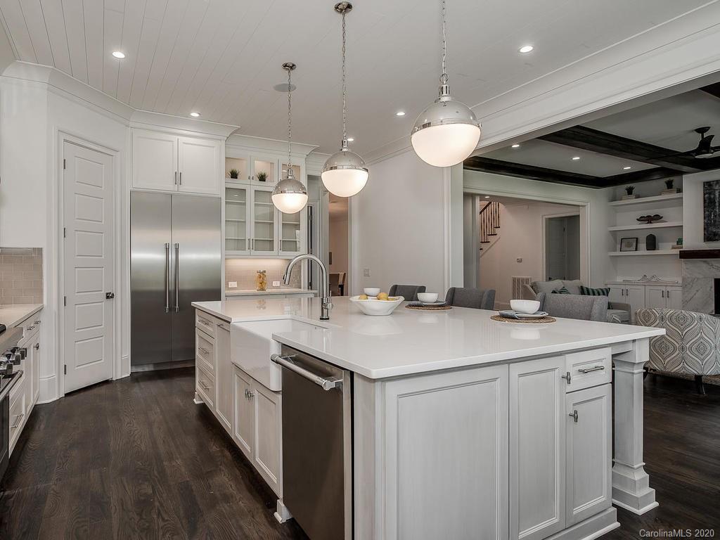 3019 Sharon Road Charlotte, NC 28211 - Photo 11 of 38