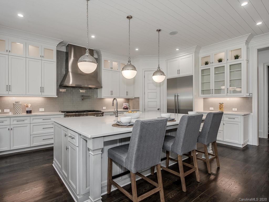 3019 Sharon Road Charlotte, NC 28211 - Photo 10 of 38