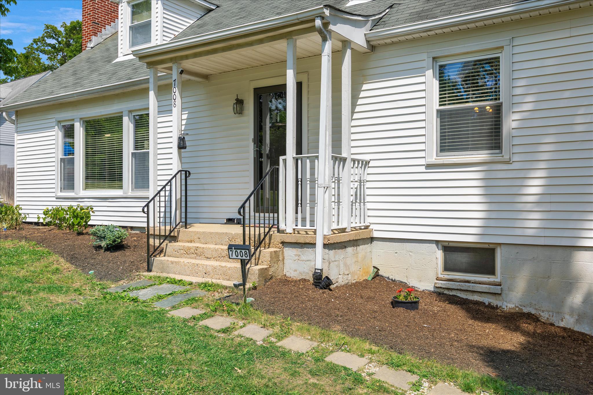 7008 Contee Road Laurel, MD 20707 - Photo 3 of 40