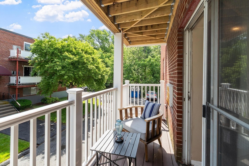 276 Albion Street, Unit 12 Wakefield, MA 01880 - Photo 11 of 38