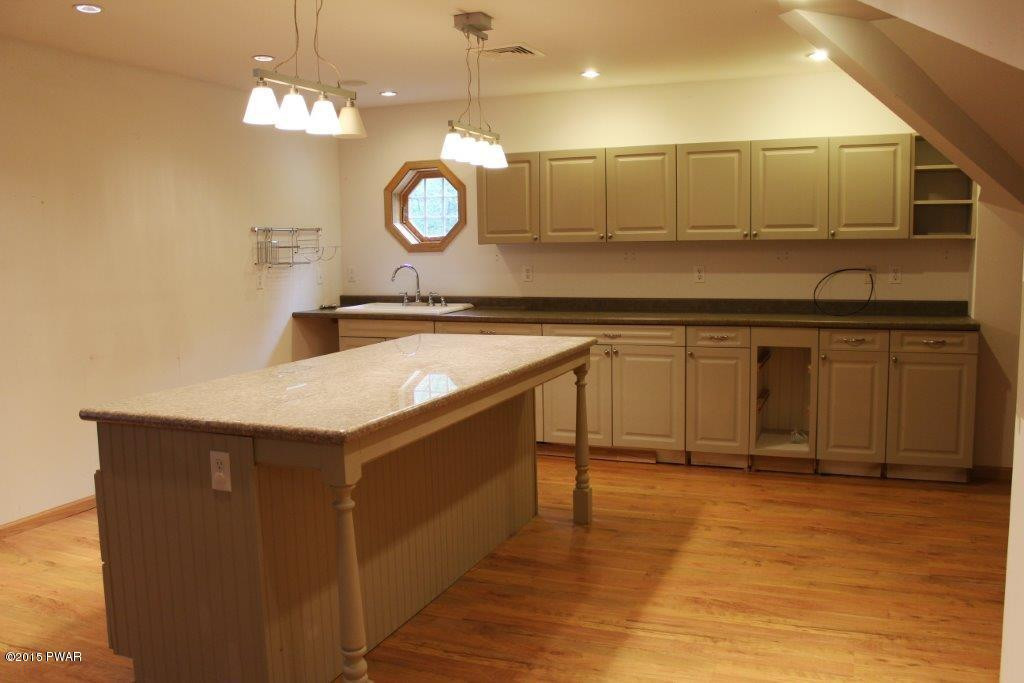 106 Mill Road Hawley, PA 18428 - Photo 15 of 32 Gallery Image 15