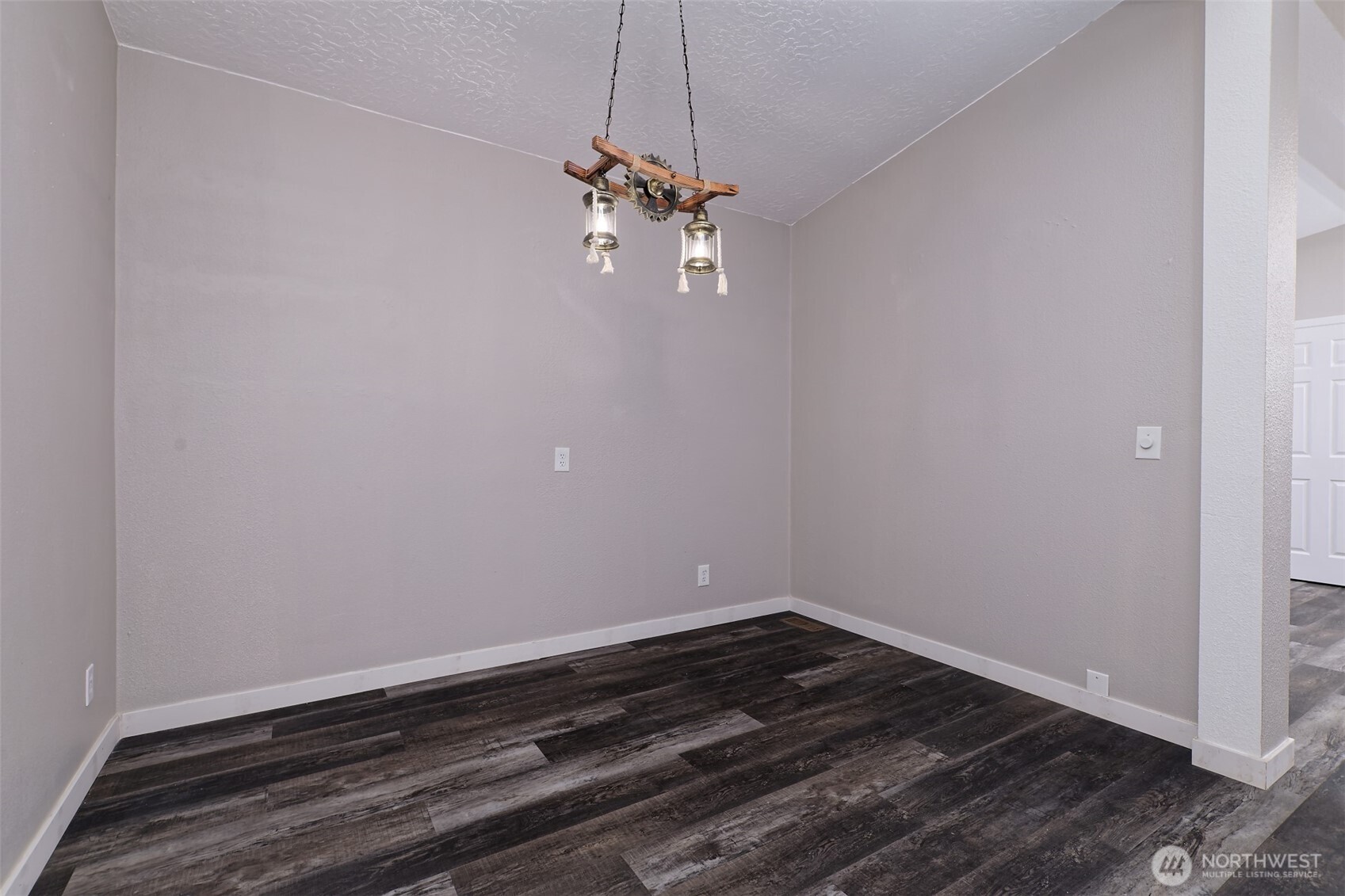 4080 West Shelton Matlock Road Shelton, WA 98584 - Photo 17 of 35