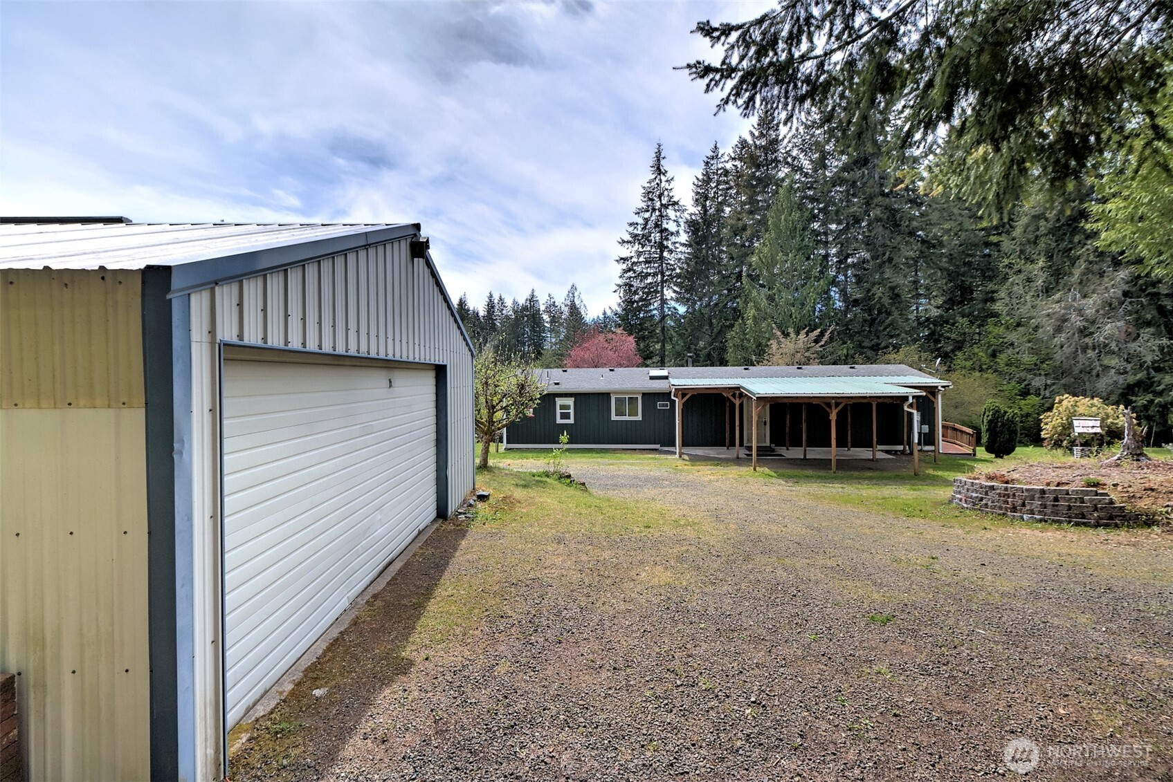 4080 West Shelton Matlock Road Shelton, WA 98584 - Photo 2 of 35