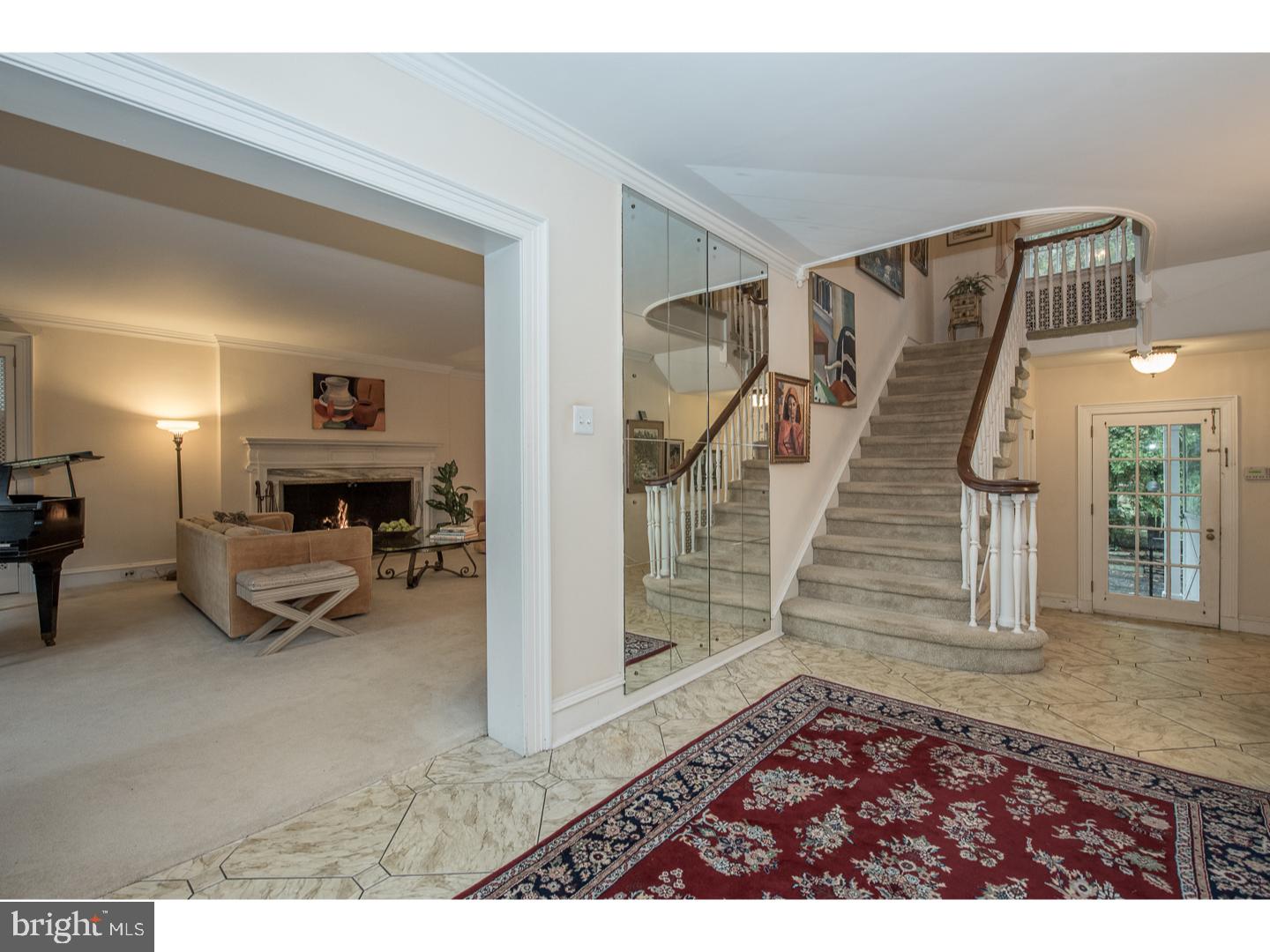 433 Warick Road Wynnewood, PA 19096 - Photo 2 of 17