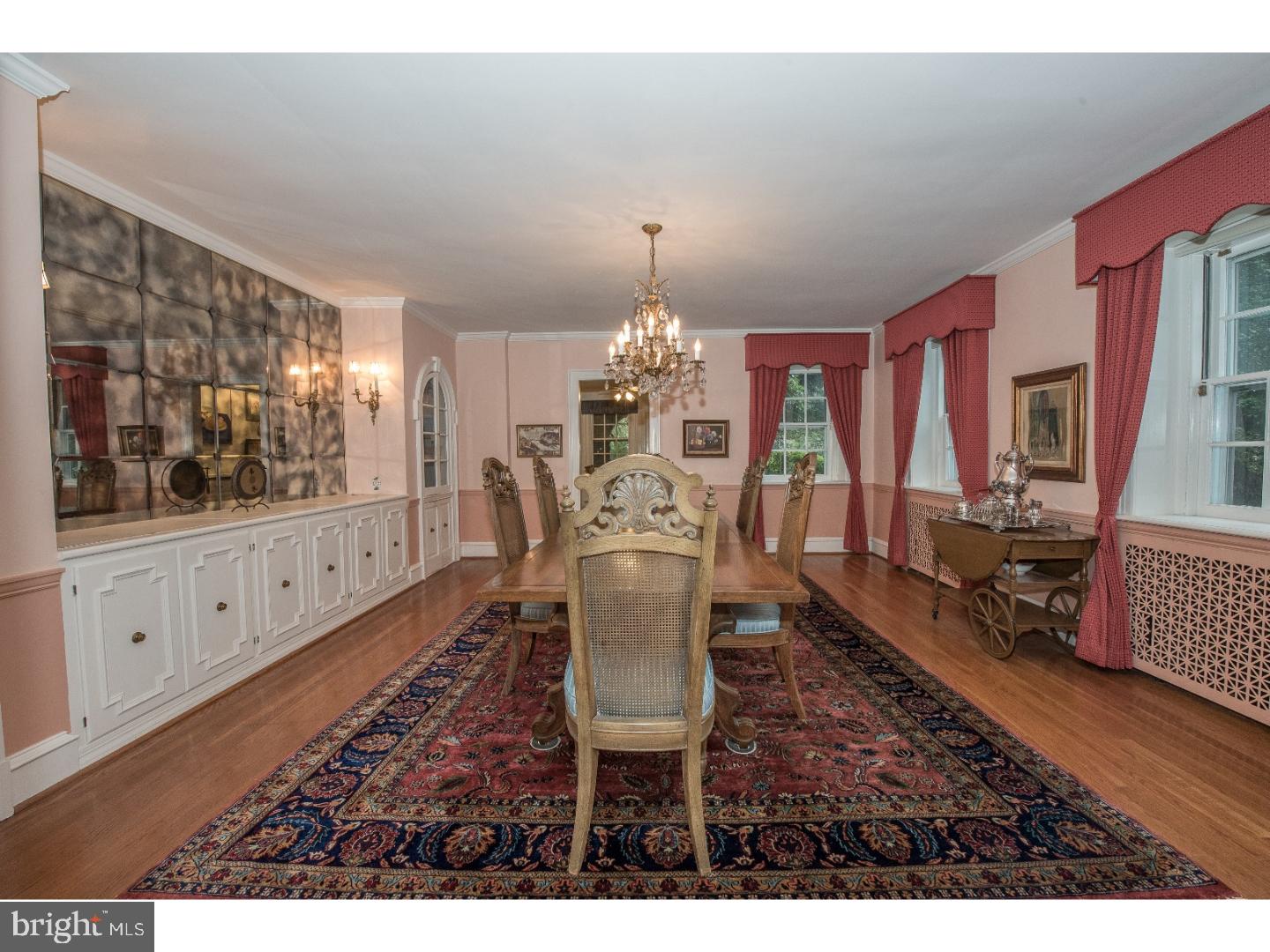 433 Warick Road Wynnewood, PA 19096 - Photo 12 of 17