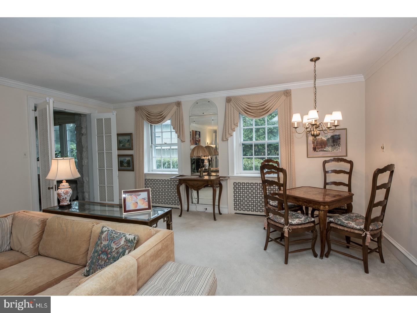 433 Warick Road Wynnewood, PA 19096 - Photo 7 of 17