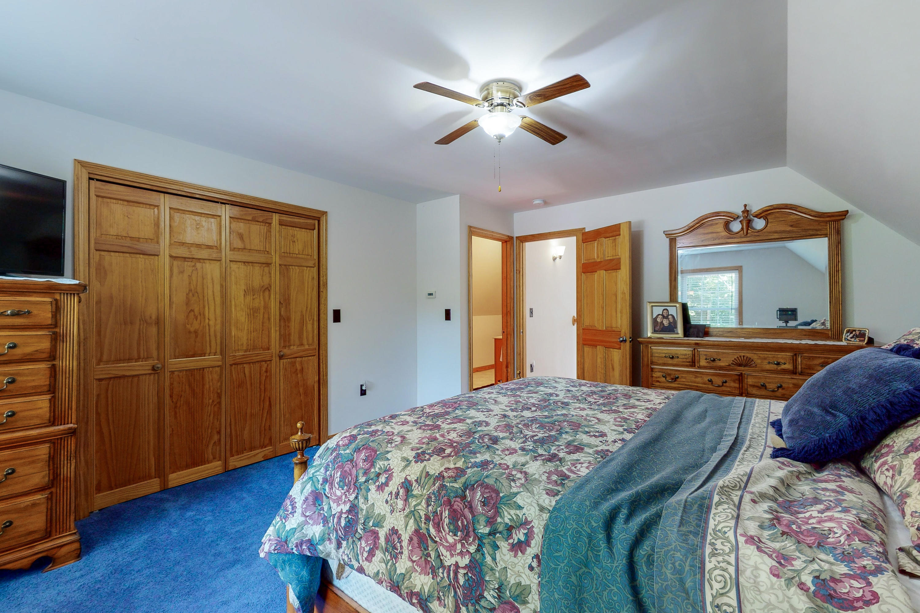 55 West Shore Road Otisfield, ME 04270 - Photo 20 of 60 55 West Shore Rd_127