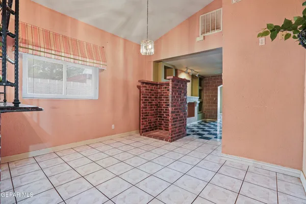 $150,000 | 306 A Street Southwest, Fabens, TX 79838