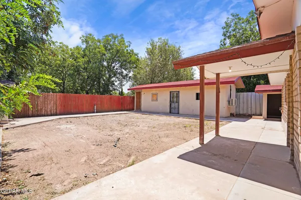 $150,000 | 306 A Street Southwest, Fabens, TX 79838