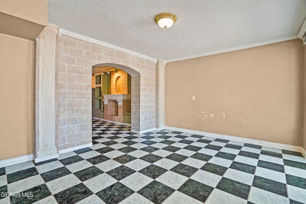 $150,000 | 306 A Street Southwest, Fabens, TX 79838