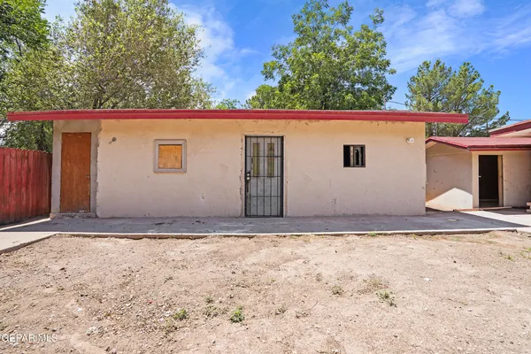 $150,000 | 306 A Street Southwest, Fabens, TX 79838