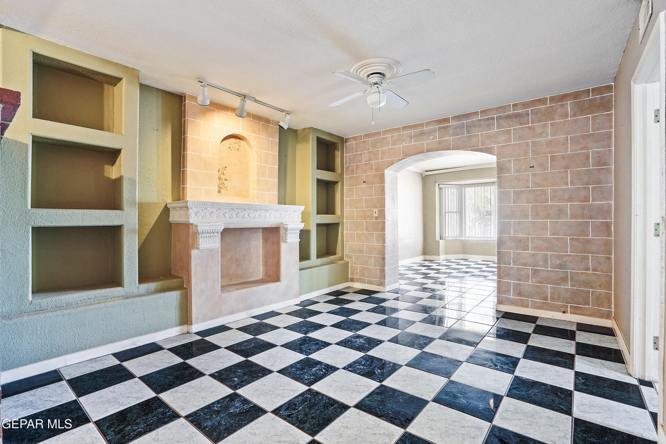 306 A Street Southwest Fabens, TX 79838 - Photo 8 of 37 a black and white checkered floor with a black white checkered floor