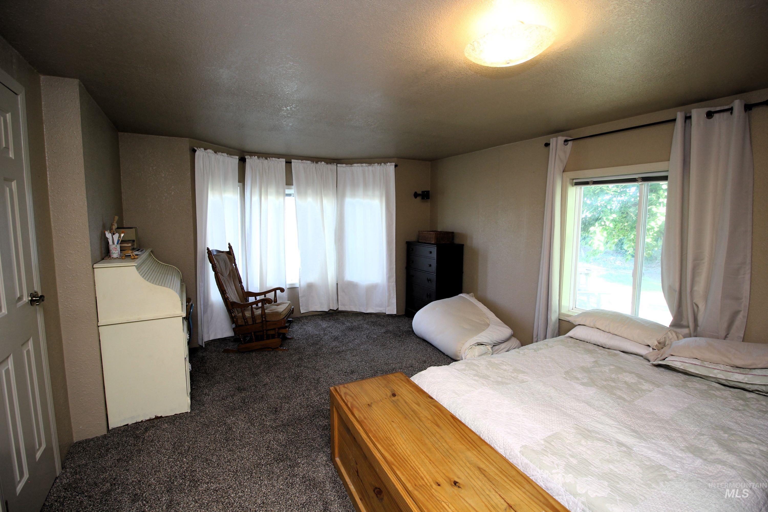 518 Highway 95 Weiser, ID 83672 - Photo 17 of 39