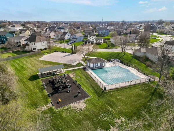 $365,000 | 11212 North Summit Street, Kansas City, MO 64155