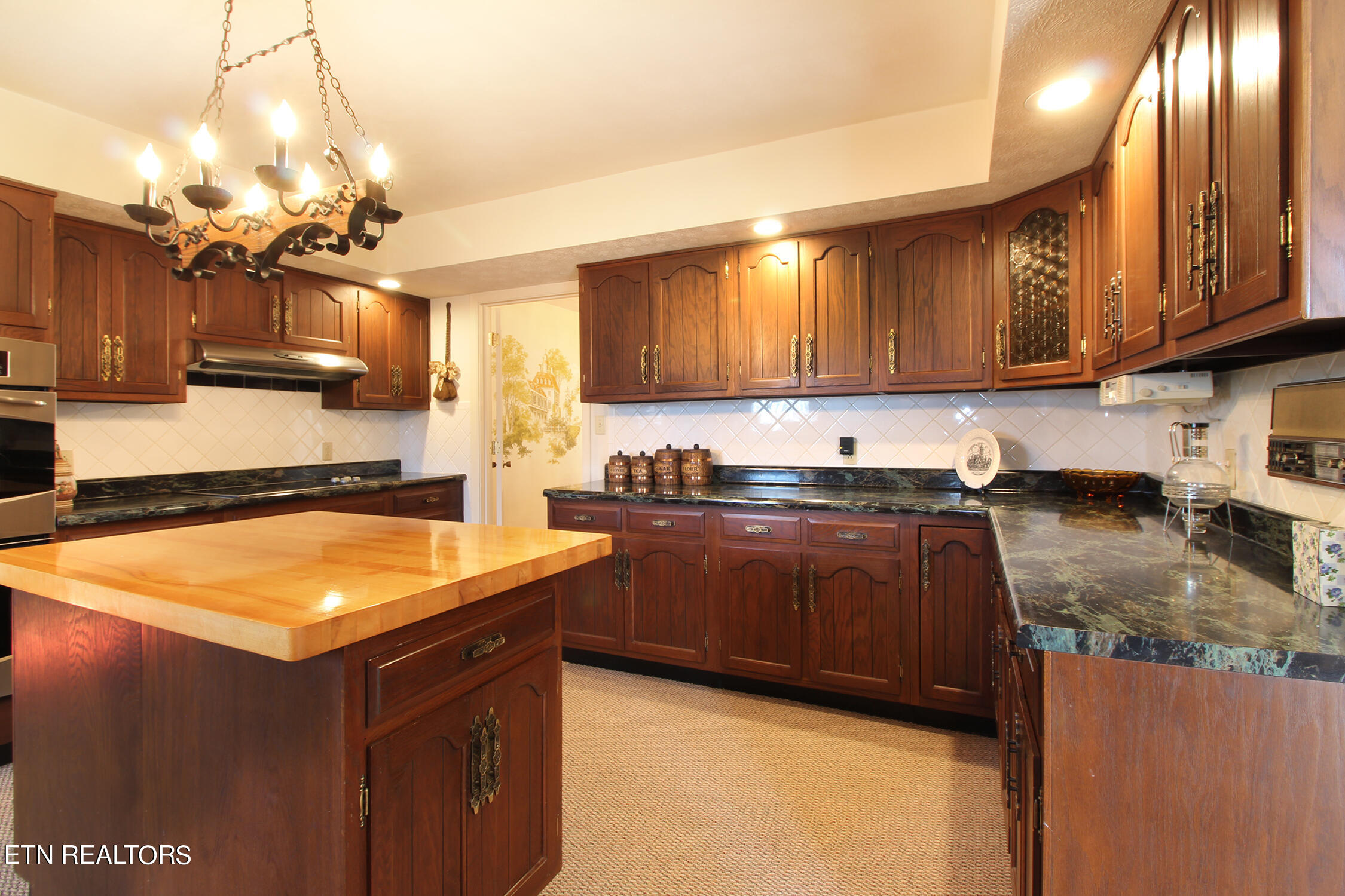 240 Island Ford Road Rocky Top, TN 37769 - Photo 19 of 60 Kitchen