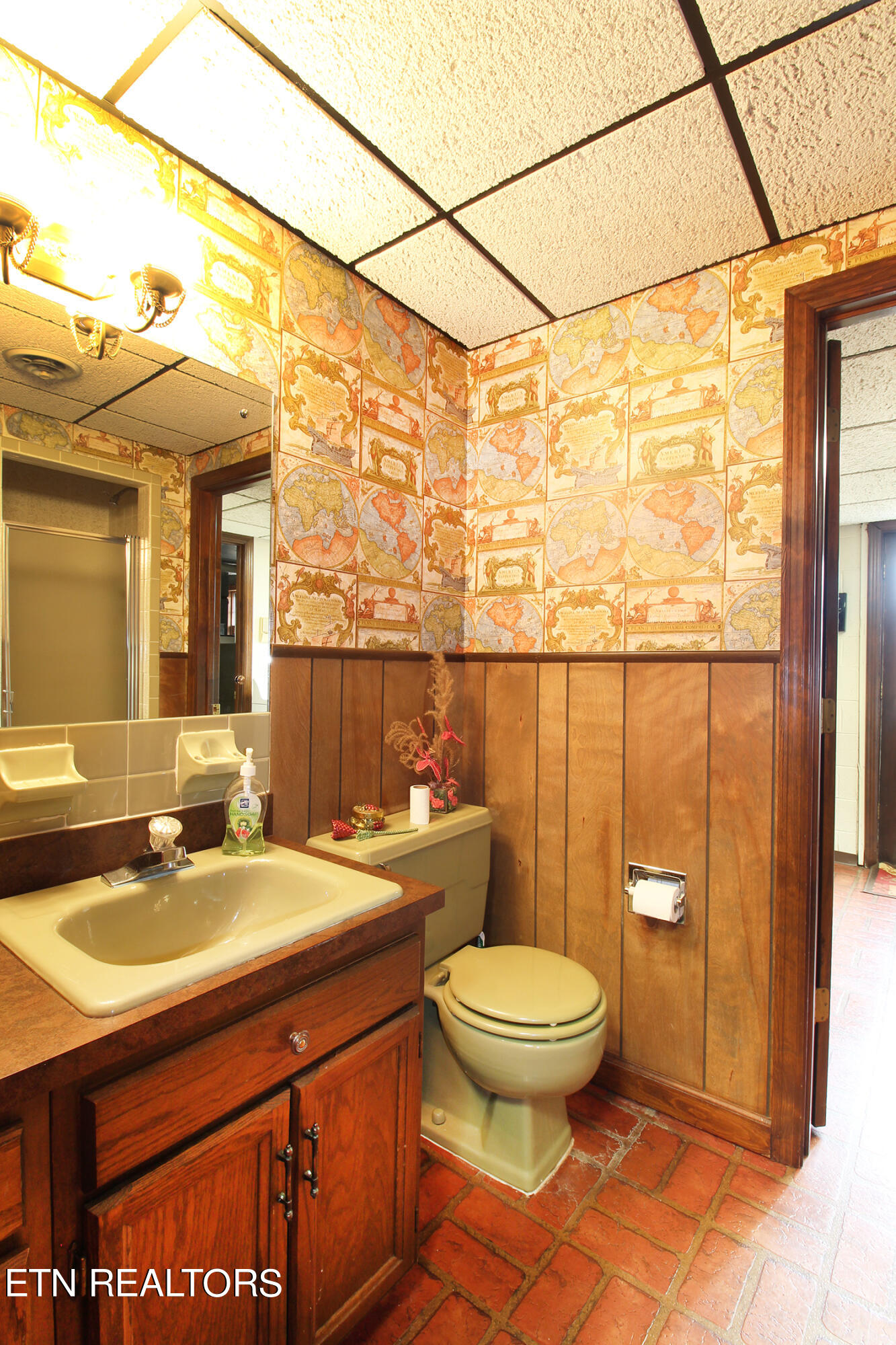 240 Island Ford Road Rocky Top, TN 37769 - Photo 46 of 60 4th Bathroom