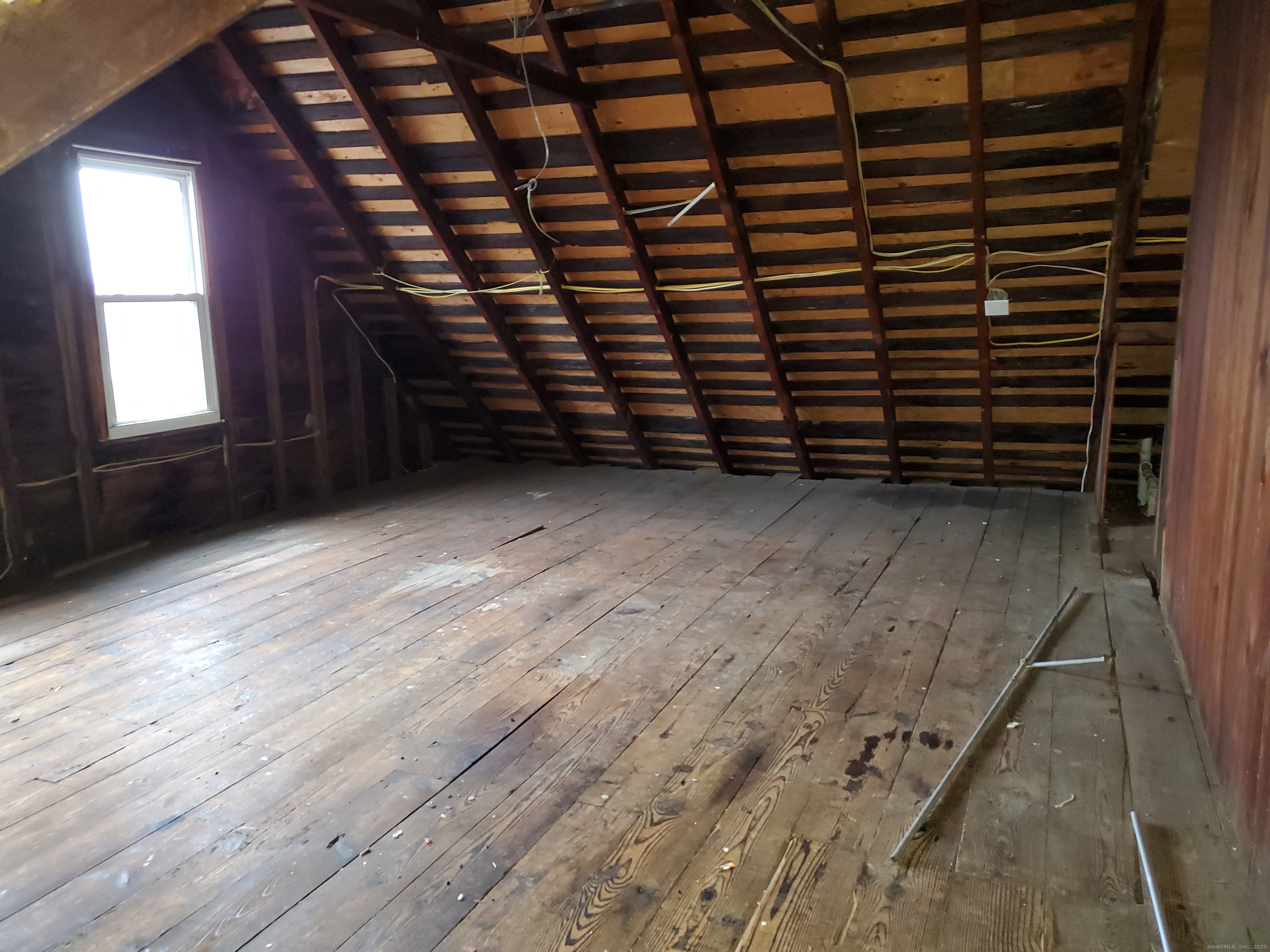 36 5th Street, Unit A Norwalk, CT 06855 - Photo 13 of 15 a view of entryway