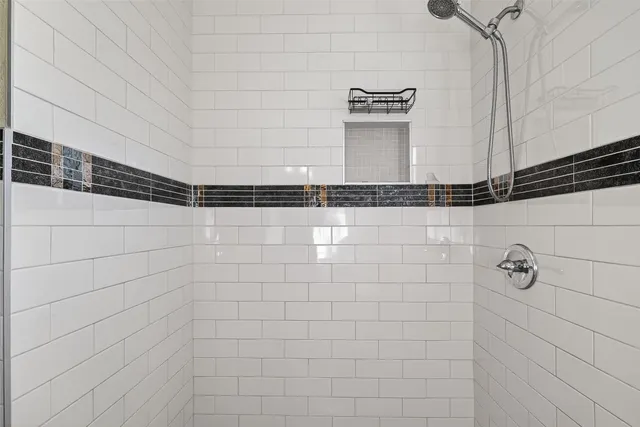 $1,350 | 302 West Shaw Avenue, Unit A, Pasadena, TX 77506