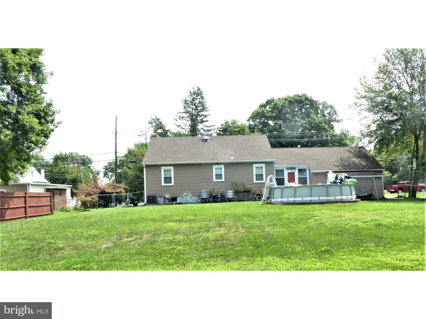2734 Quakerbridge Road Hamilton, NJ 08619 - Photo 20 of 23
