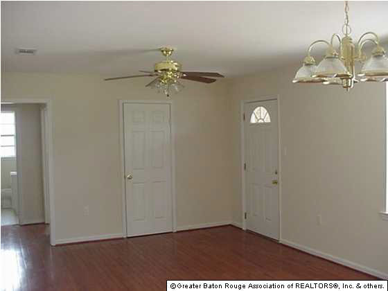 6884 Winbourne Avenue Baton Rouge, LA 70805 - Photo 2 of 8 Gallery Image 2