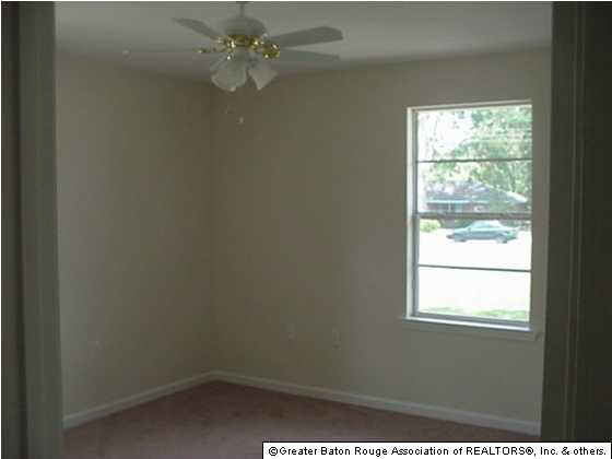 6884 Winbourne Avenue Baton Rouge, LA 70805 - Photo 4 of 8 Gallery Image 4