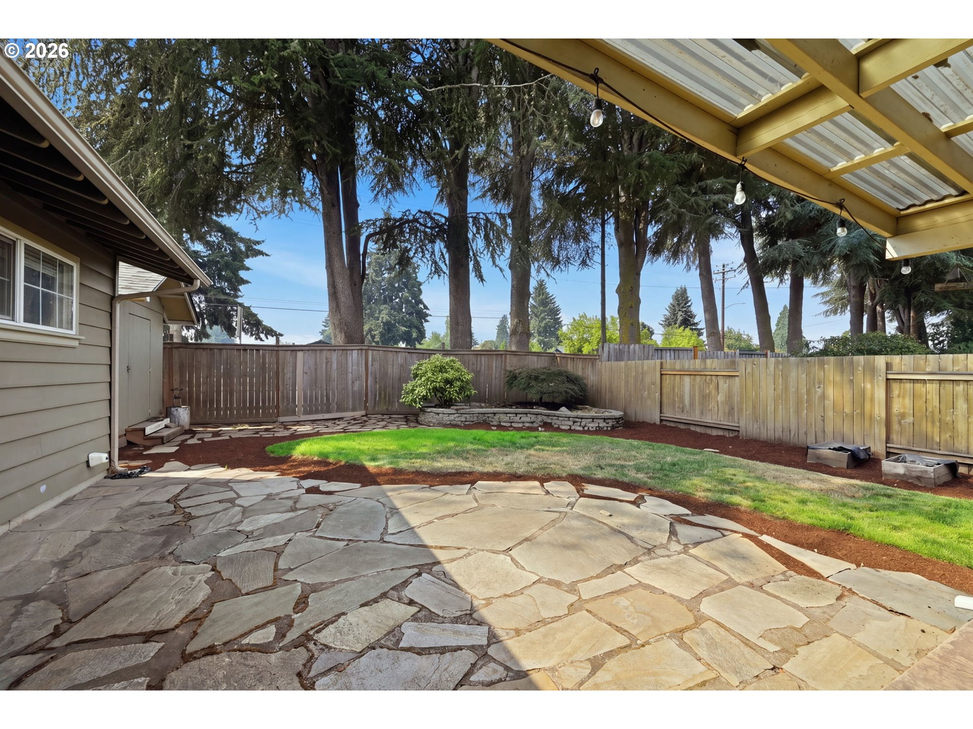 2710 Crocker Road Eugene, OR 97404 - Photo 28 of 34 Gallery Image 28