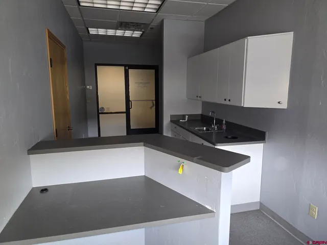 $850 | 450 South Camino Del Rio, Unit 205, Durango, CO 81301